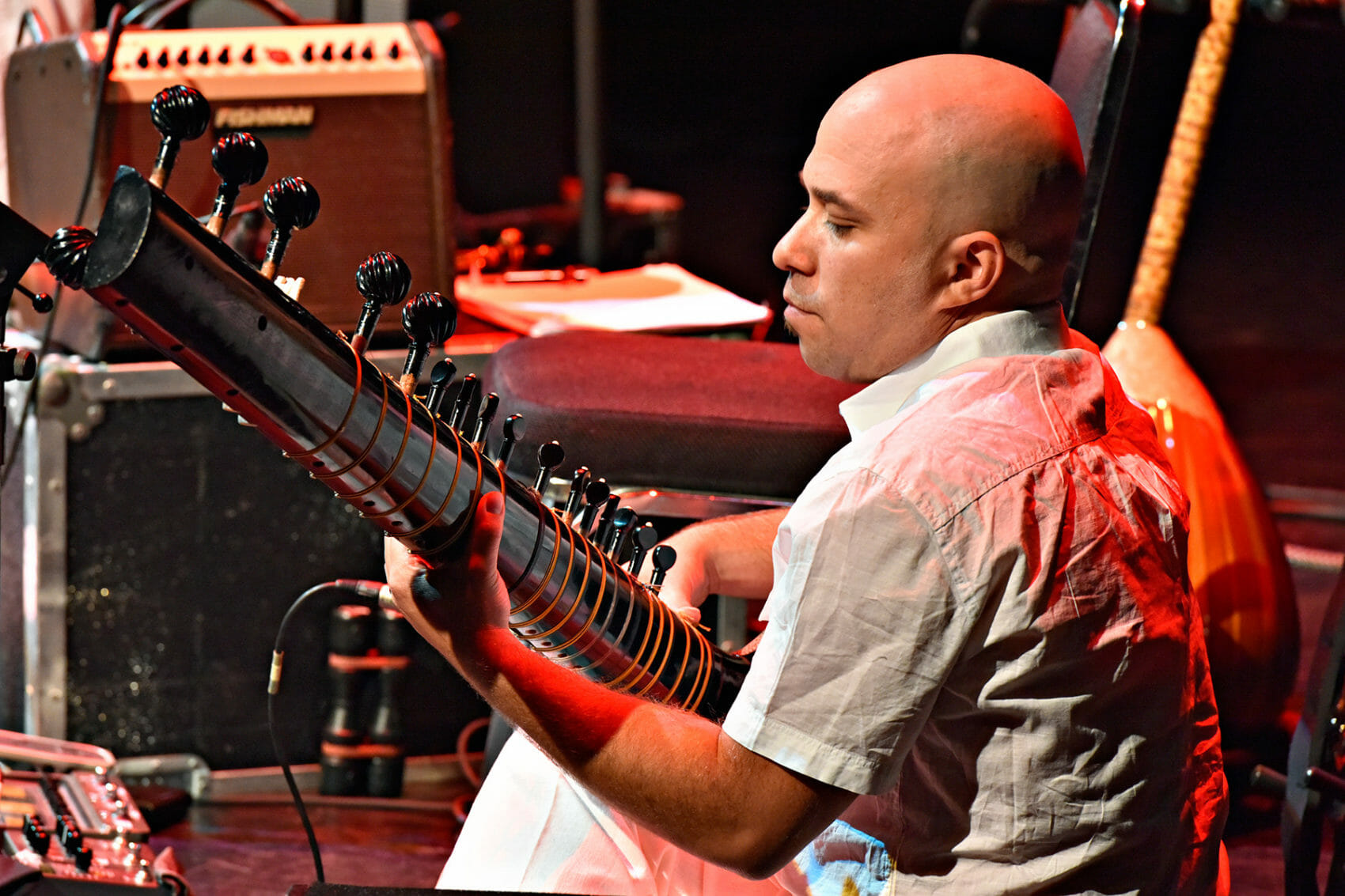 Aaron Lightstone, Playing Sitar, Ashkenaz Festival, Toronto, 2014